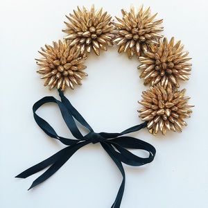 Tasha convertible gold flower accessory